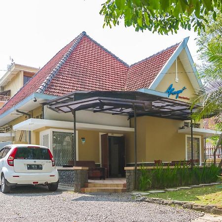Reddoorz Plus Near Brawijaya Museum Malang Exterior foto